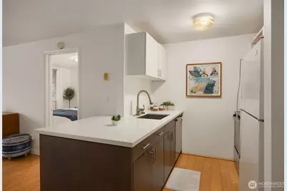 720 Lakeside Avenue S #106, Seattle, WA 98144 - Photo 4