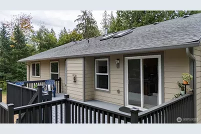 521 208th Avenue E, Bonney Lake, WA 98391 - Photo 30