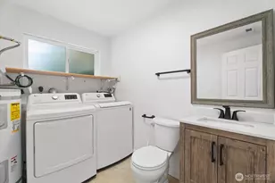 12808 Military Rd E, Puyallup, WA 98374 - Photo 16