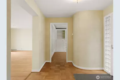 10561 15th Avenue NW, Seattle, WA 98177 - Photo 10