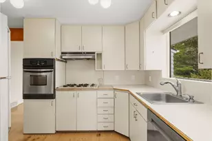 10561 15th Ave NW, Seattle, WA 98177 - Photo 18