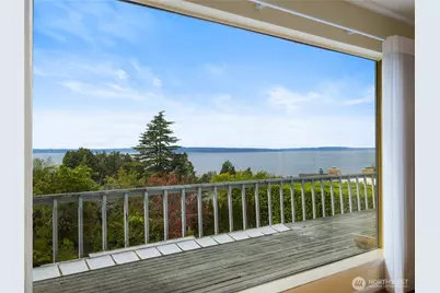 10561 15th Avenue NW, Seattle, WA 98177 - Photo 14