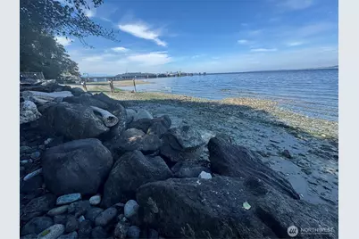 10016 SW Bunker Trail, Vashon, WA 98070 - Photo 2