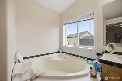 380 E Pole Road #6, Lynden, WA 98264 - Photo 26