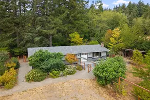 13704 Wright Bliss Rd NW, Gig Harbor, WA 98329 - Photo 2