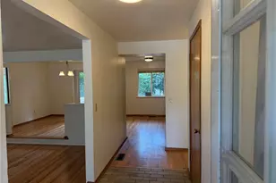 17421 NE 11th St, Bellevue, WA 98008 - Photo 4
