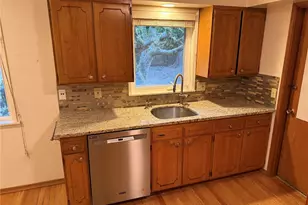 17421 NE 11th St, Bellevue, WA 98008 - Photo 14