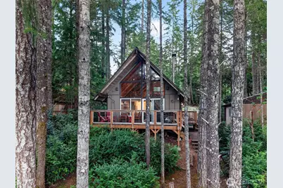 270 E Emerald Lake Dr, Grapeview, WA 98546 - Photo 2