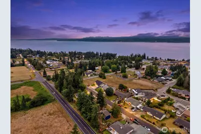 757 Commodore Ln, Camano Island, WA 98282 - Photo 24