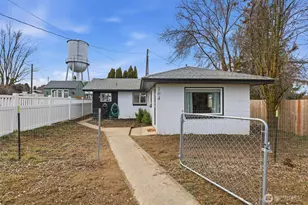 104 W Adams W, Harrington, WA 99134 - Photo 2