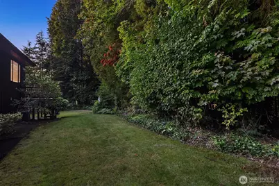 7723 168th Place SW, Edmonds, WA 98026 - Photo 36