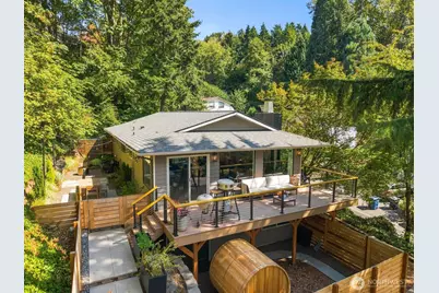 13917 16th Place SW, Burien, WA 98166 - Photo 2