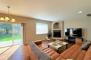 20431 SE 261st Pl, Covington, WA 98042 - Photo 4