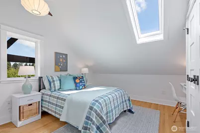 1743 26th Avenue E, Seattle, WA 98112 - Photo 24