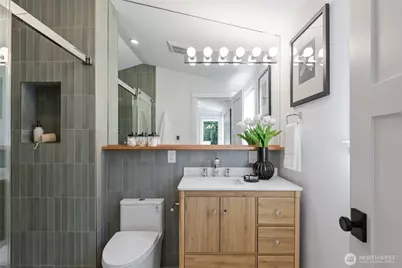 1743 26th Avenue E, Seattle, WA 98112 - Photo 22