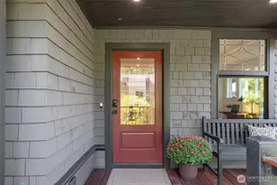 1743 26th Ave E, Seattle, WA 98112 - Photo 2
