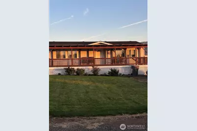415 Spring Circle SW, Mattawa, WA 99349 - Photo 2