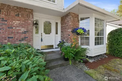 13011 SE 221st Pl, Kent, WA 98031 - Photo 2