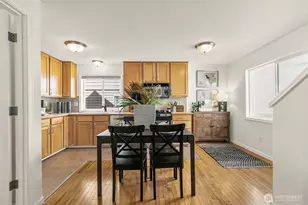 158 15th Ave, Seattle, WA 98122 - Photo 2