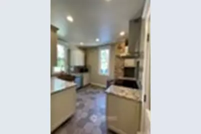 1522 Taylor Avenue N, Seattle, WA 98109 - Photo 24