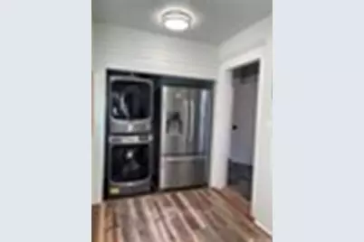 1522 Taylor Avenue N, Seattle, WA 98109 - Photo 16