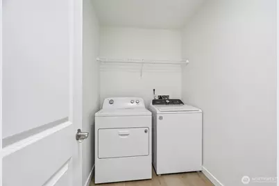 18831 18th Place W, Lynnwood, WA 98036 - Photo 20
