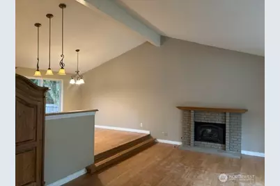 14028 92nd Place NE, Kirkland, WA 98034 - Photo 2