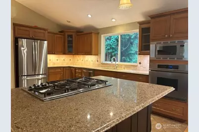 14028 92nd Place NE, Kirkland, WA 98034 - Photo 6