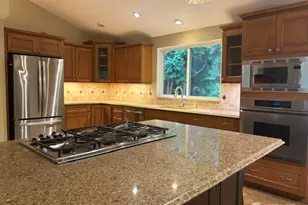14028 92nd Pl NE, Kirkland, WA 98034 - Photo 6