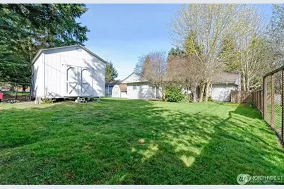 10221 132nd Ave NE, Kirkland, WA 98033 - Photo 2