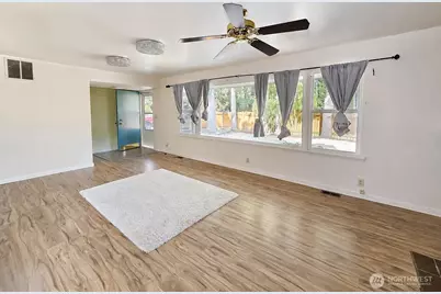 10221 132nd Ave NE, Kirkland, WA 98033 - Photo 16