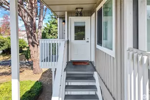 1930 Lawrence St, Port Townsend, WA 98368 - Photo 4