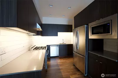 4255 SW Charleston Street, Seattle, WA 98116 - Photo 6
