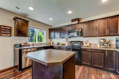 1725 73rd Avenue SE, Lake Stevens, WA 98258 - Photo 6