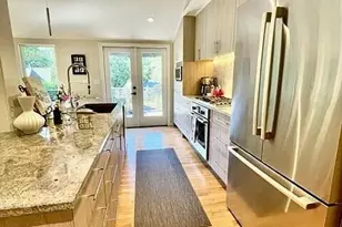 10191 NE Beach Crest Dr, Bainbridge Island, WA 98110 - Photo 10
