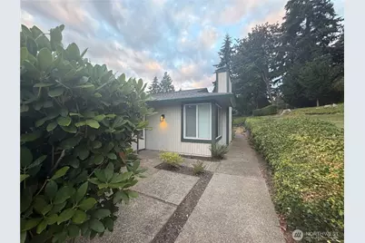 516 S 325th Street #20H, Federal Way, WA 98003 - Photo 2