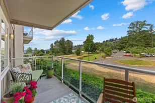 9715 NE Juanita Dr, Kirkland, WA 98034 - Photo 4
