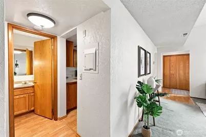 442 E 31st Street #D3, Bremerton, WA 98310 - Photo 10