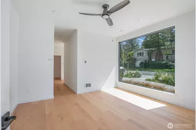 4214 SW 100th Street, Seattle, WA 98126 - Photo 16
