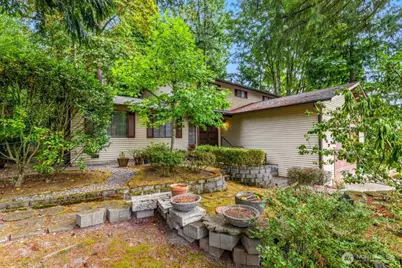 10612 NE 154th Place, Bothell, WA 98011 - Photo 2