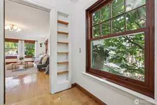 408 Bellevue Ave E, Seattle, WA 98102 - Photo 4