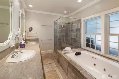 450 Warbass Way, Friday Harbor, WA 98250 - Photo 10