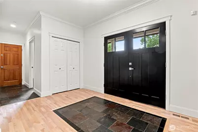 1020 5th Street, Kirkland, WA 98033 - Photo 2