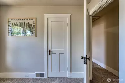 1908 Burwell St, Bremerton, WA 98337 - Photo 12
