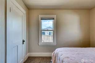 1908 Burwell St, Bremerton, WA 98337 - Photo 14