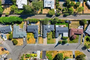 22919 74th Ave W, Edmonds, WA 98026 - Photo 28
