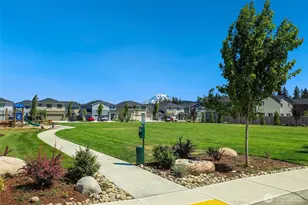 13811 197th St E, Graham, WA 98338 - Photo 18