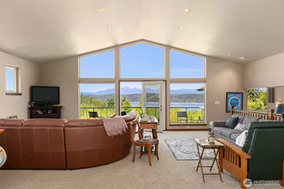 180 E Happy Hollow Lane, Belfair, WA 98528 - Photo 2