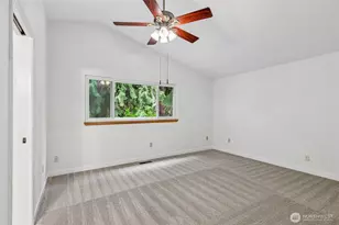 4315 210th Pl NE, Sammamish, WA 98074 - Photo 18