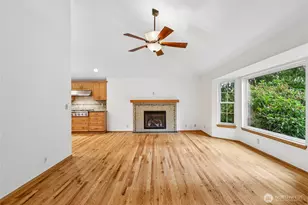 4315 210th Pl NE, Sammamish, WA 98074 - Photo 4